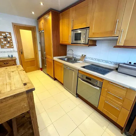 3br Pool Parking Sleeps 7 아파트 푸엔히롤라